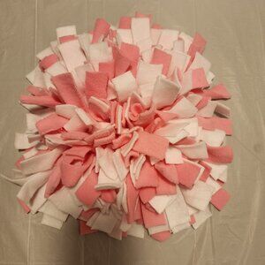 Snuffle Mat for Dogs/Puppies – Pink / White